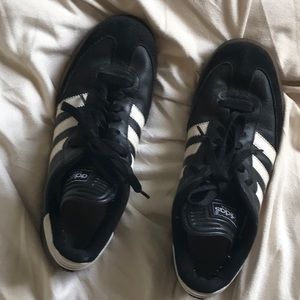 Vintage Adidas Samba’s